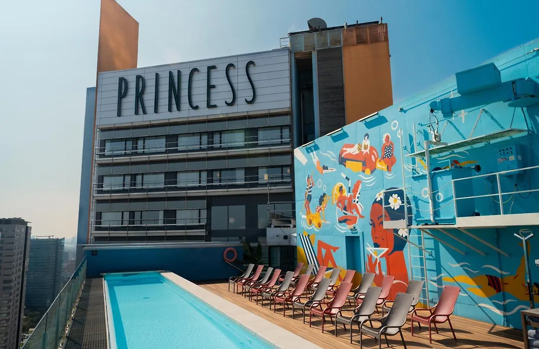 Barcelona Princess-1